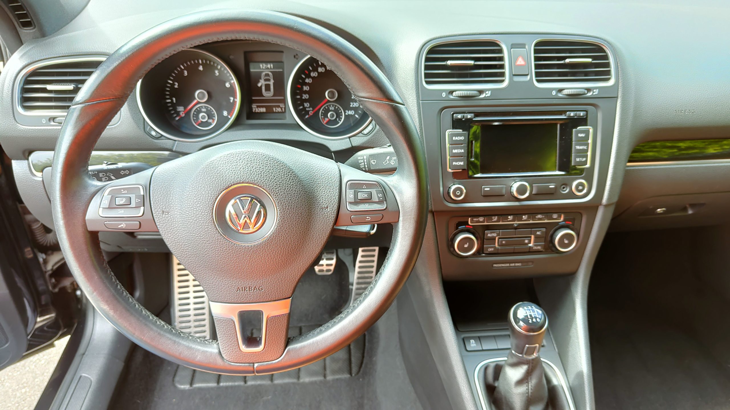 Volkswagen Golf Cabrio